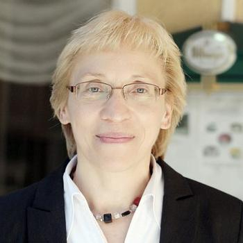 Porträtfoto von Barbara-Maria Cromberg