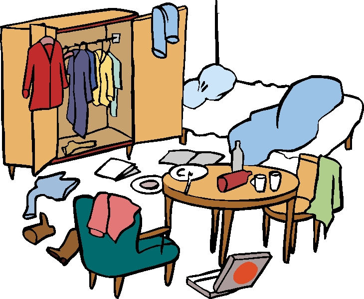 Zimmer mit Möbel, auf denen Kleidungsstücke unordentlich verteilt sind