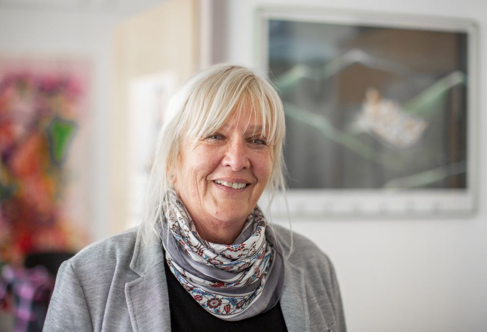 Porträt von Barbara Herzer.