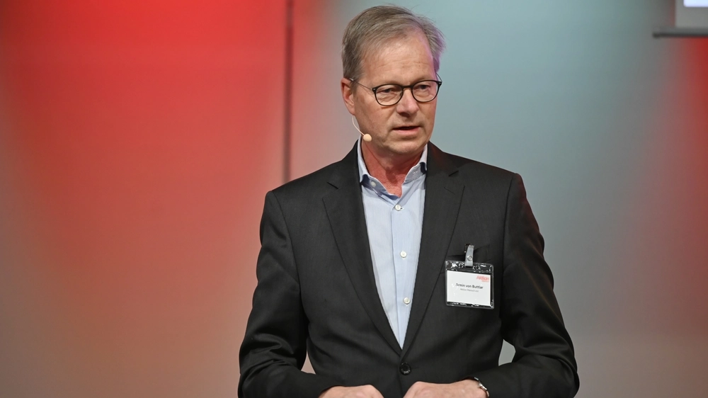 Armin von Buttlar spricht beim Kongress Veränderung gestalten – Kommunen werden inklusiv