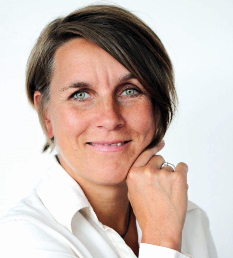 Ein Porträtfoto von Christina Marx, Bereichsleiterin Aufklärung bei der Aktion Mensch.