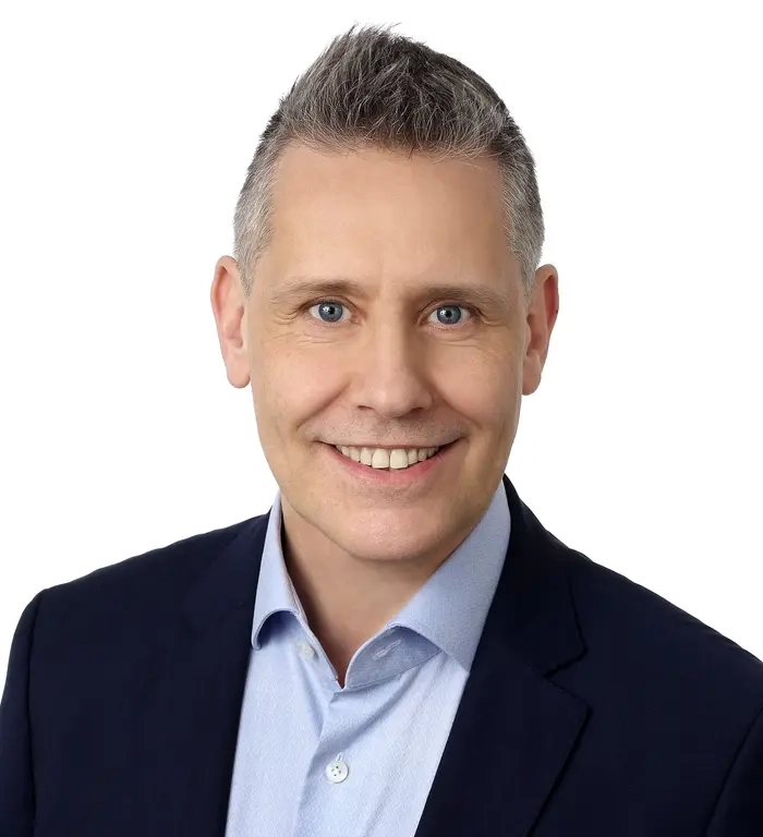 Porträt von Stefan Burkhardt